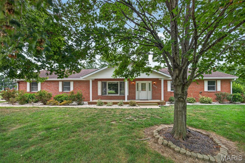 Photo of 1412 Pinewood Lane Breese IL 62230