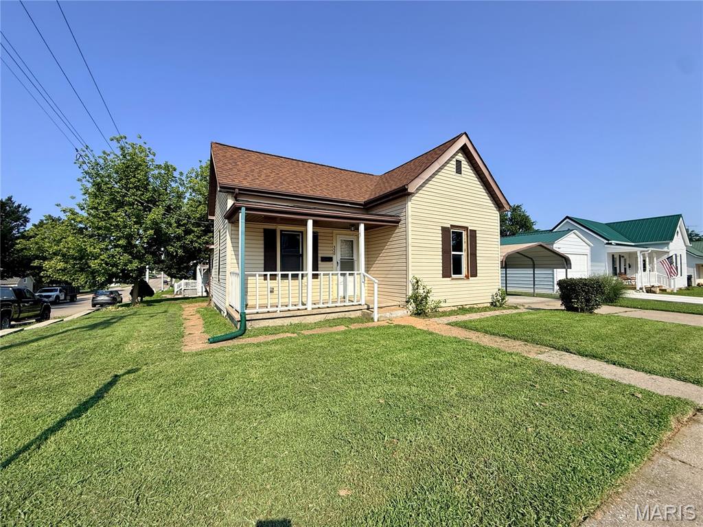 Photo of 320 S Shelby Street Perryville MO 63775