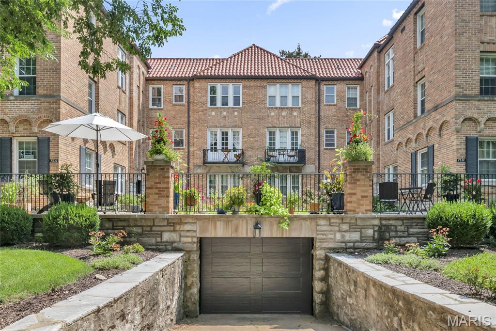 Photo of 7532 Cromwell Drive #2N Clayton MO 63105