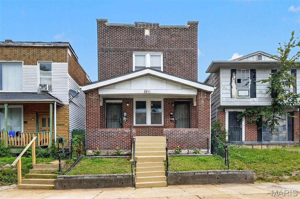Photo of 4457 Penrose Street St Louis MO 63115