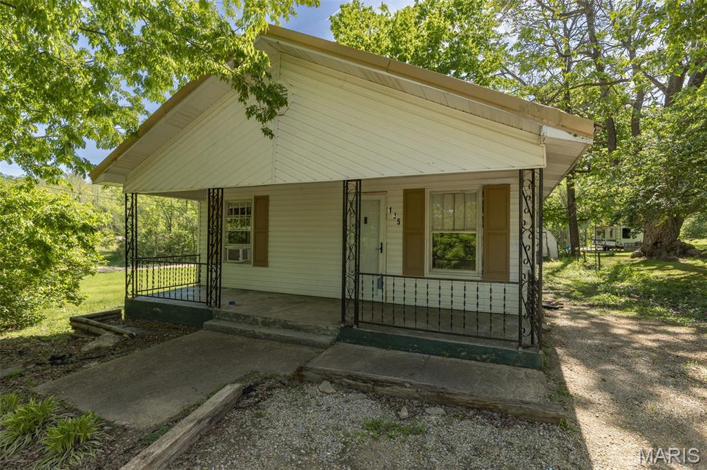 Photo of 105 S Shaw Street Park Hills MO 63601