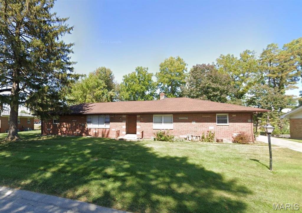 Photo of 5 MECKFESSEL Drive Fairview Heights IL 62208