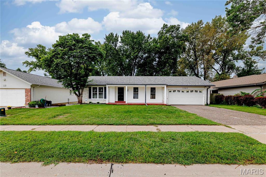 Photo of 3464 Woodpath Drive Florissant MO 63031