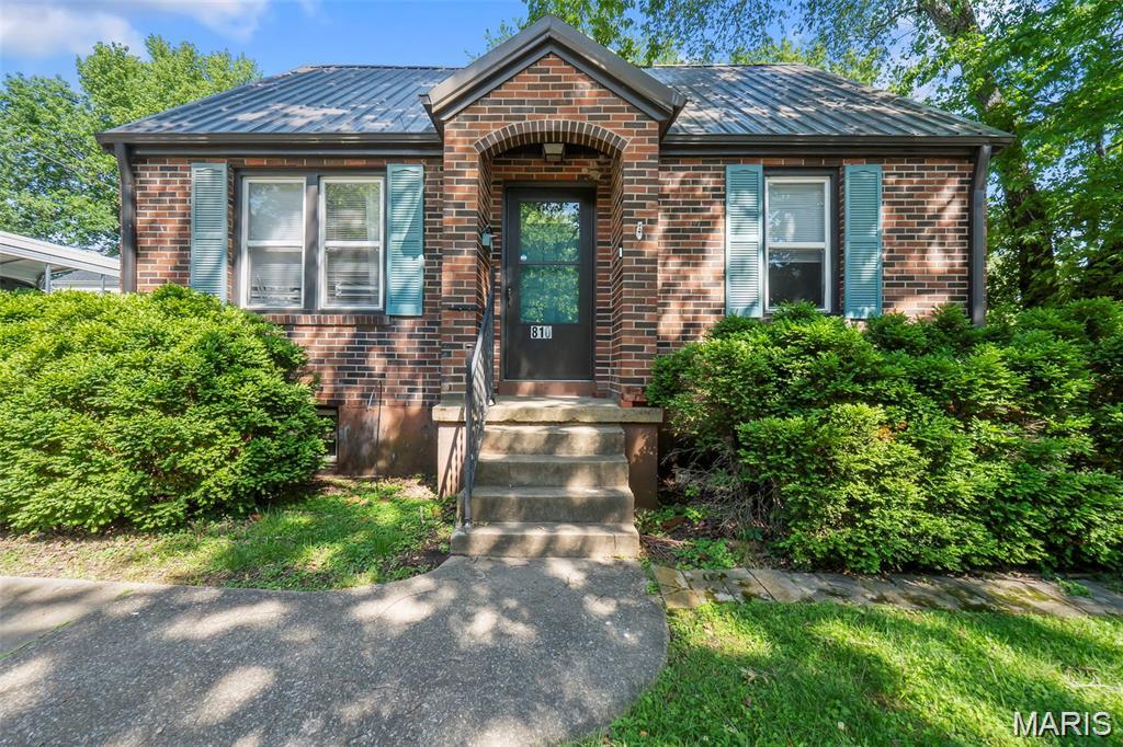 Photo of 810 N Missouri Street Cape Girardeau MO 63701