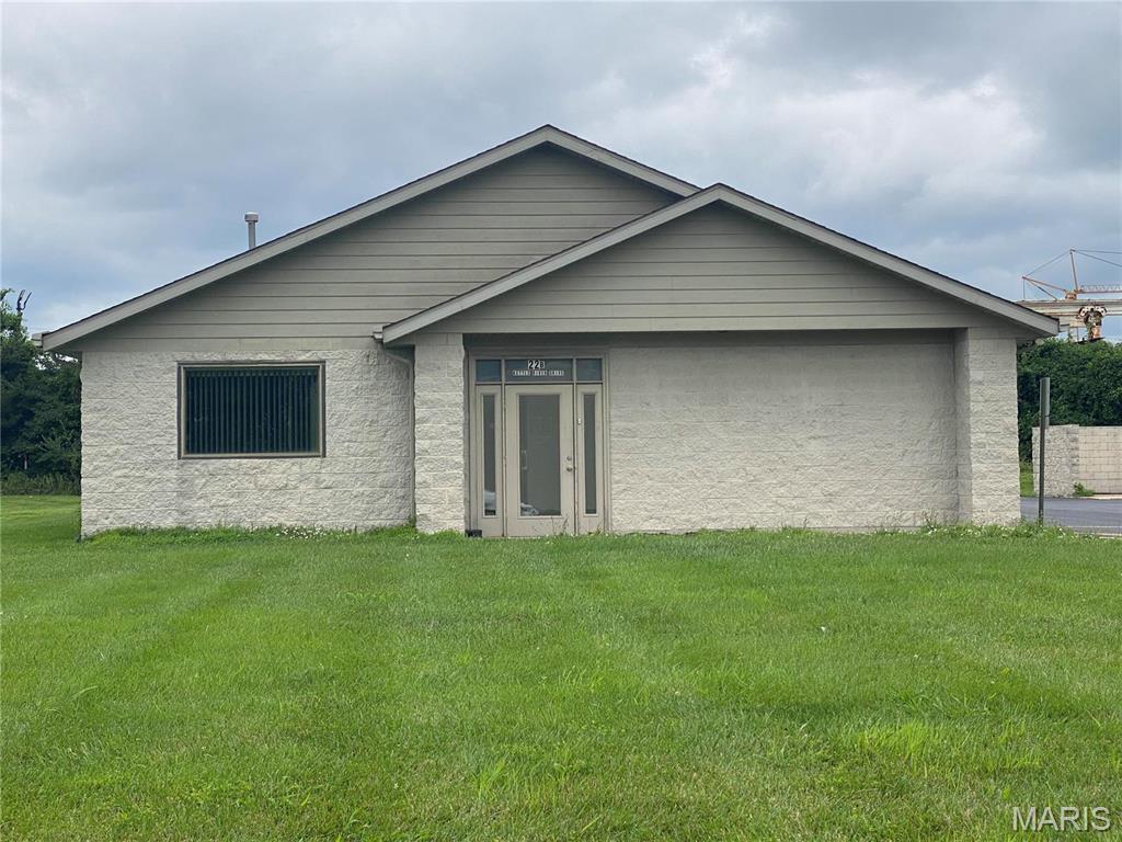 Photo of 22 Kettle River Drive #B Glen Carbon IL 62034
