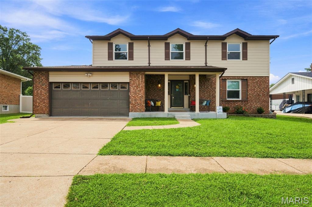 Photo of 738 Peal Drive St Louis MO 63125