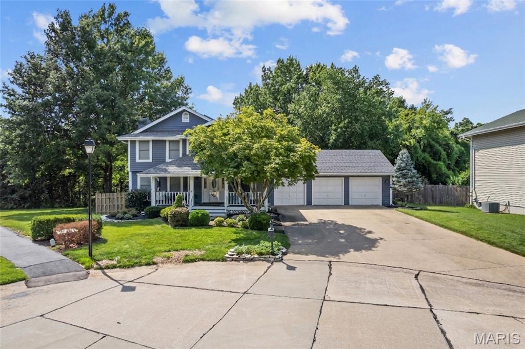 Photo of 4 River Ridge Court St Charles MO 63303
