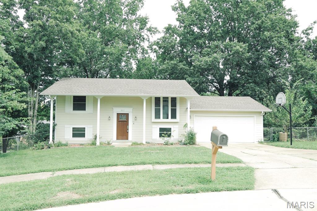 Photo of 1817 Enola Court Kirkwood MO 63122