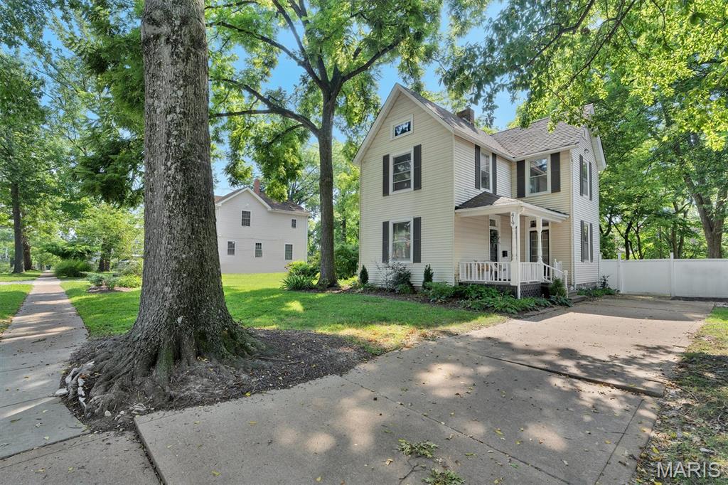 Photo of 419 S Van Buren Avenue Kirkwood MO 63122