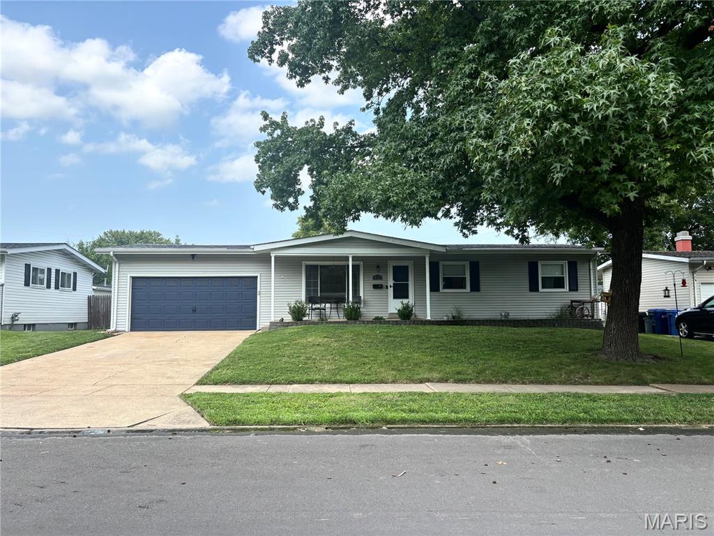 Photo of 455 Humes Lane Florissant MO 63031