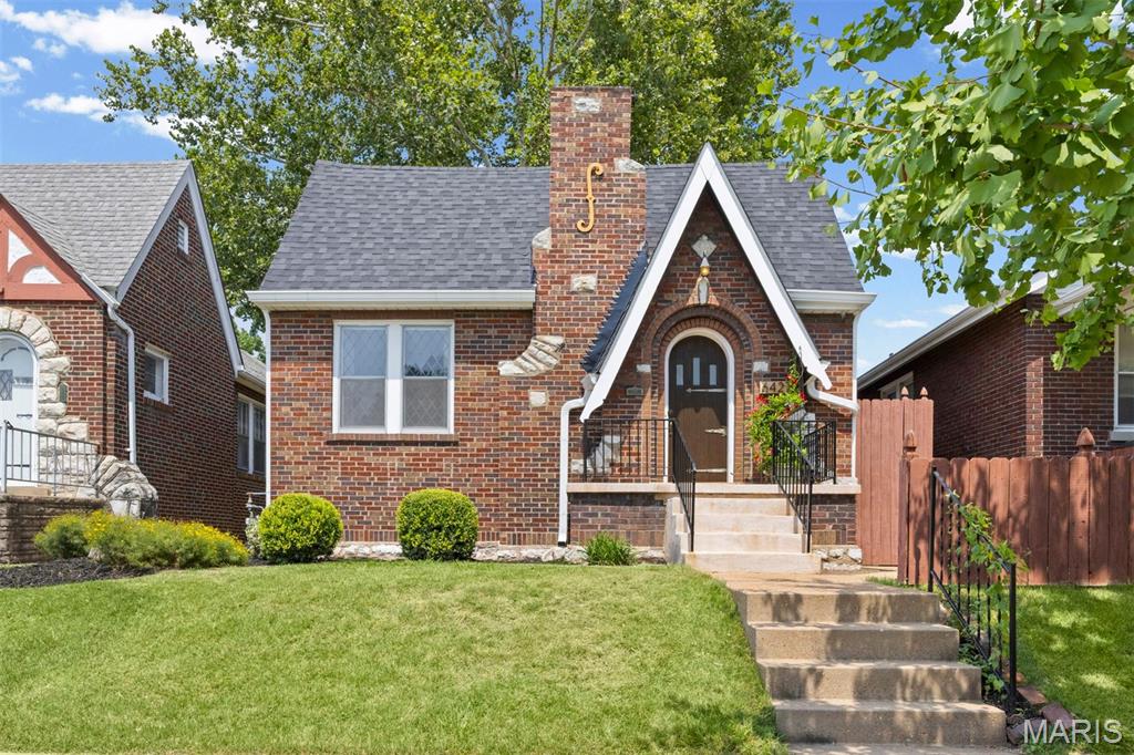 Photo of 6427 Pernod Avenue St Louis MO 63139
