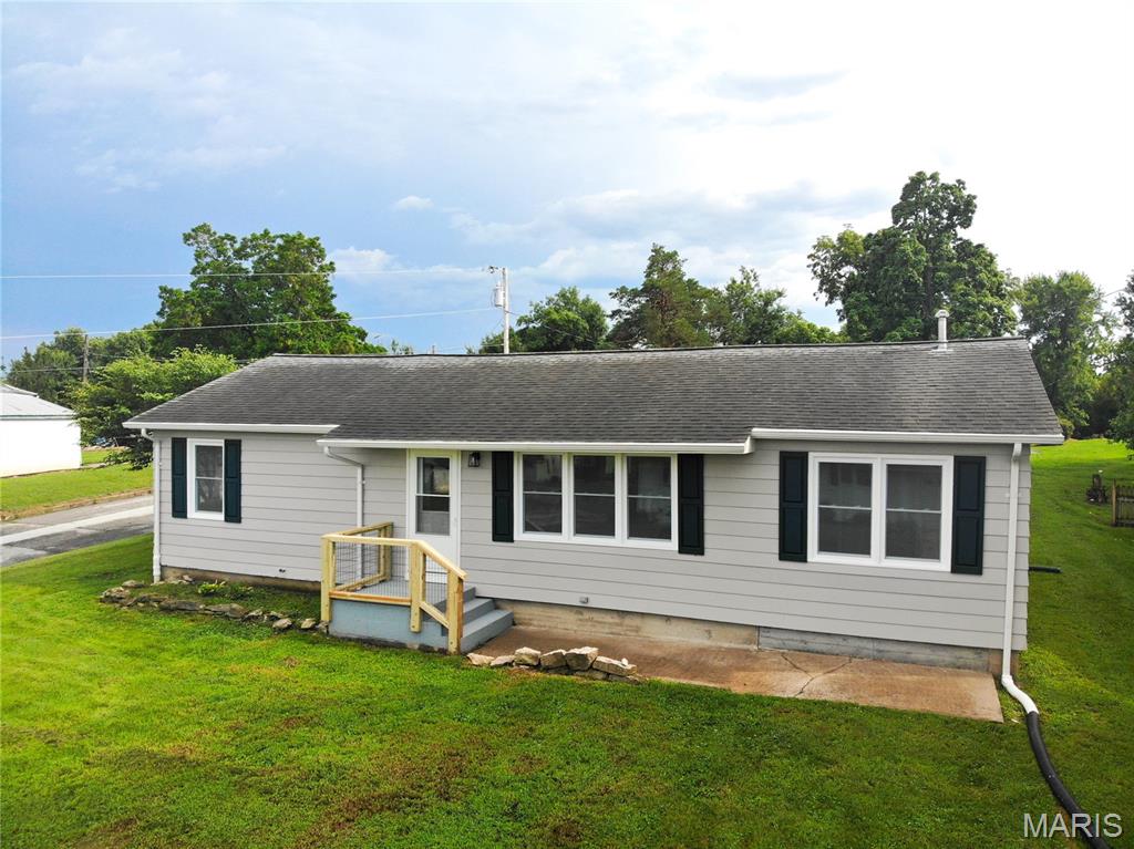 Photo of 601 Cooper Avenue Paris MO 65275