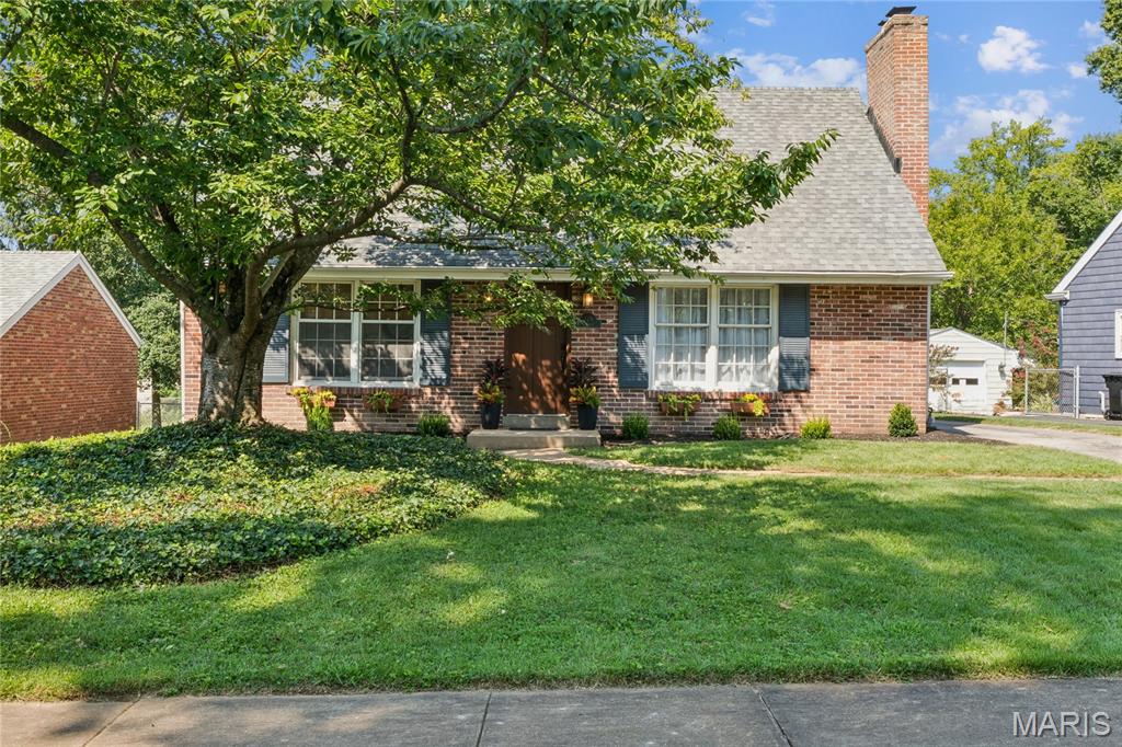 Photo of 729 Chippendale Court Kirkwood MO 63122