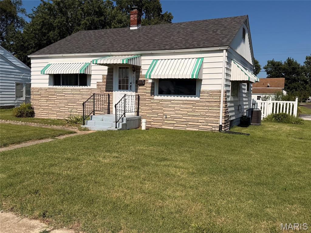 Photo of 600 Washington Avenue East Alton IL 62024