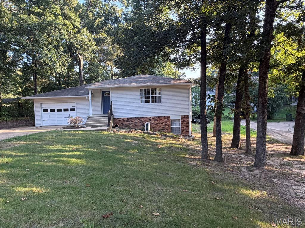 Photo of 1609 Sylvan Drive Poplar Bluff MO 63901