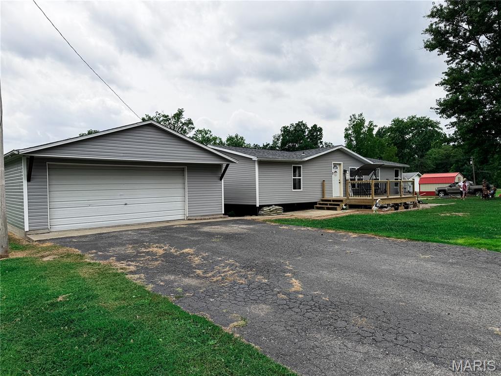 Photo of 307 Oak Street Odin IL 62870