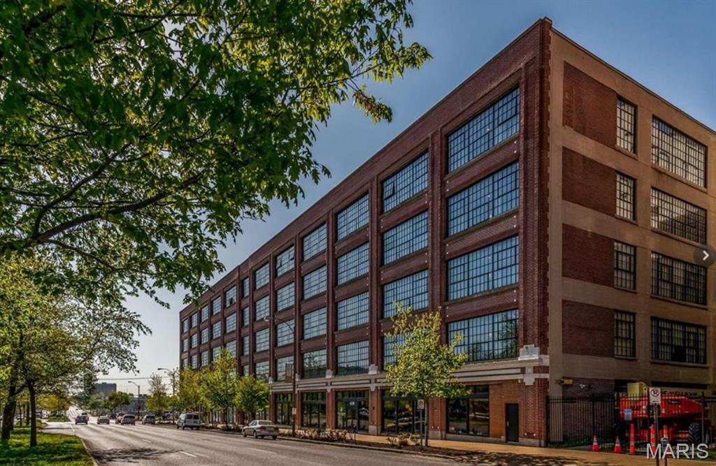 Photo of 4100 Forest Park Avenue St Louis MO 63108