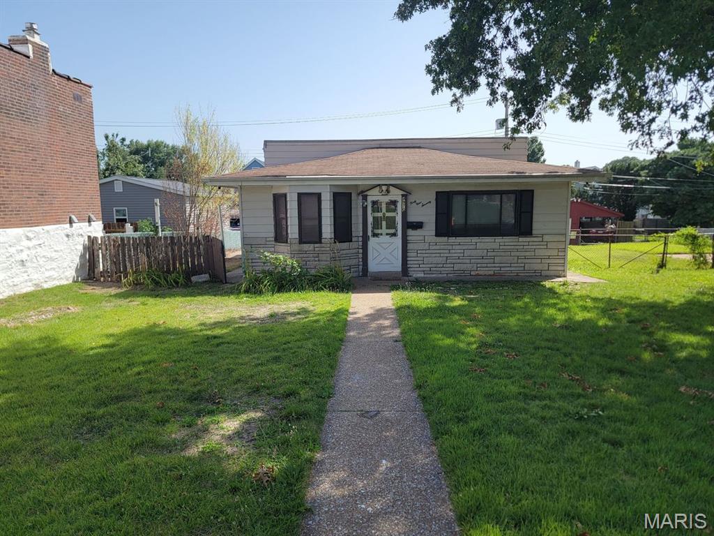 Photo of 4970 Quincy Street St Louis MO 63109