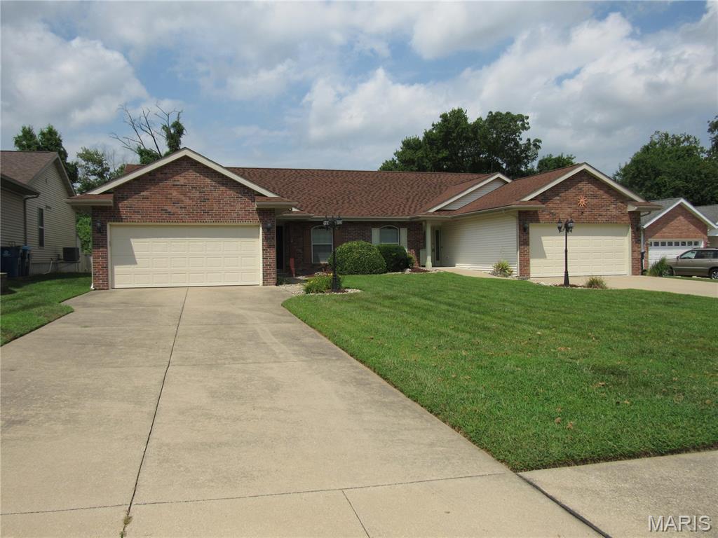 Photo of 3208 Leverett Court Alton IL 62002