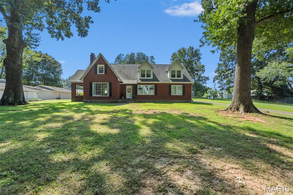 Photo of 811 E Rodney Drive Cape Girardeau MO 63701