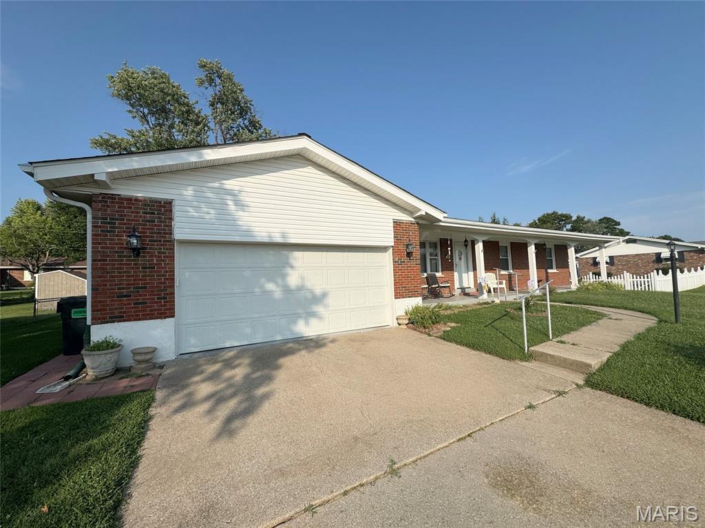 Photo of 910 Fox Hill Road Unincorporated MO 63301