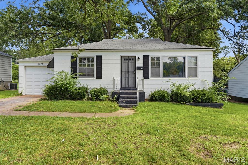 Photo of 10172 Cabot Drive St Louis MO 63137
