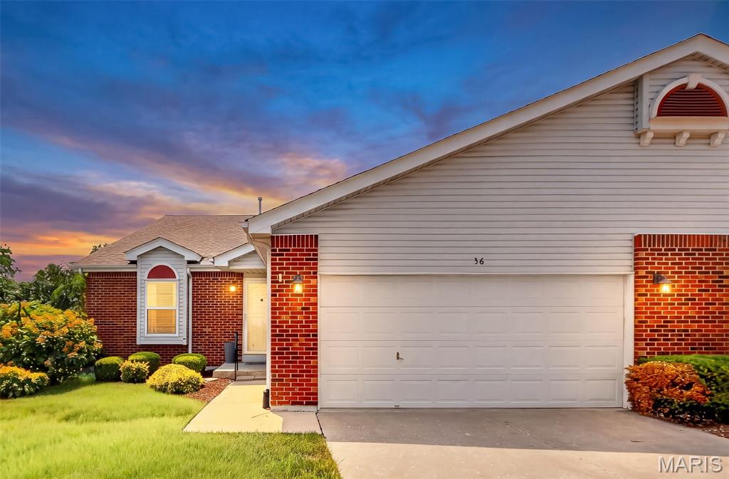 Photo of 36 Lienemann Court St Peters MO 63303