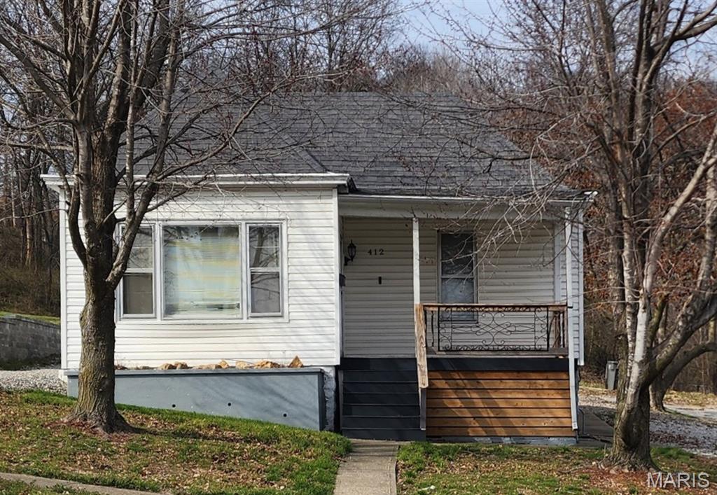 Photo of 412 W Terrace Avenue Hannibal MO 63401