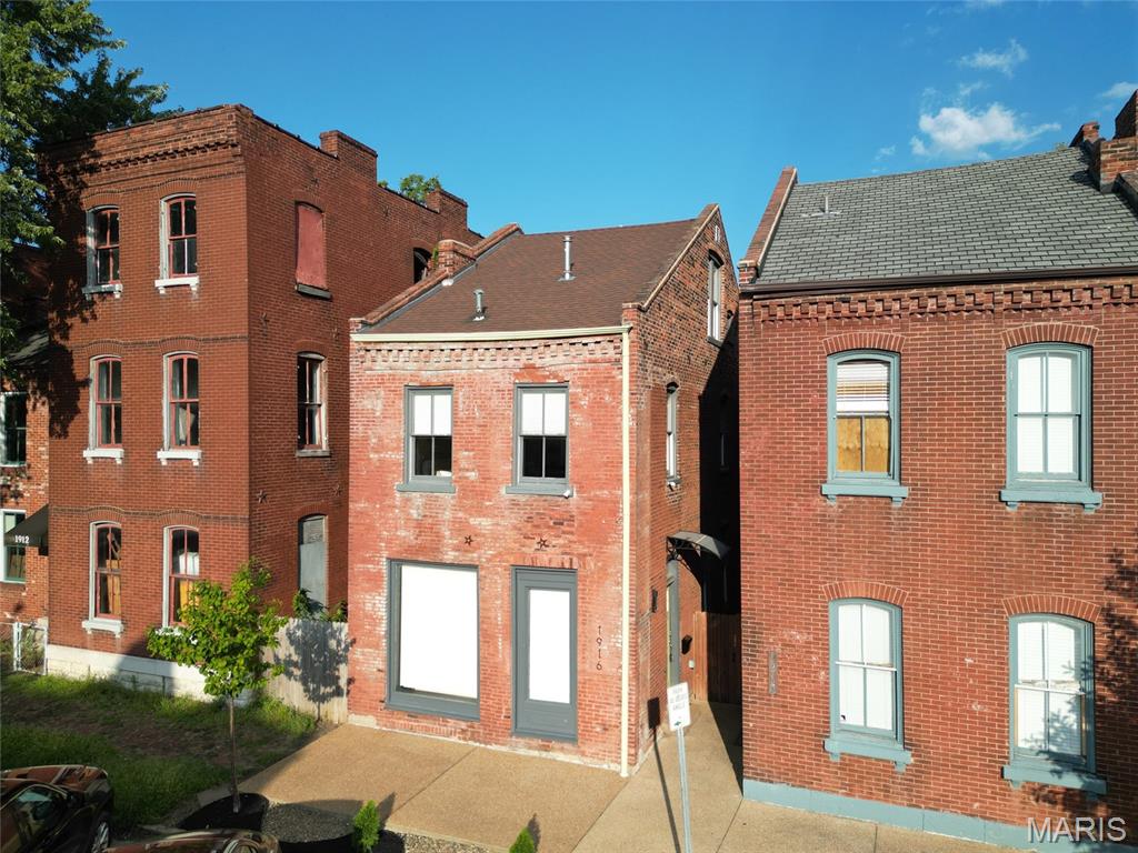 Photo of 1916 S 12th Street St Louis MO 63104