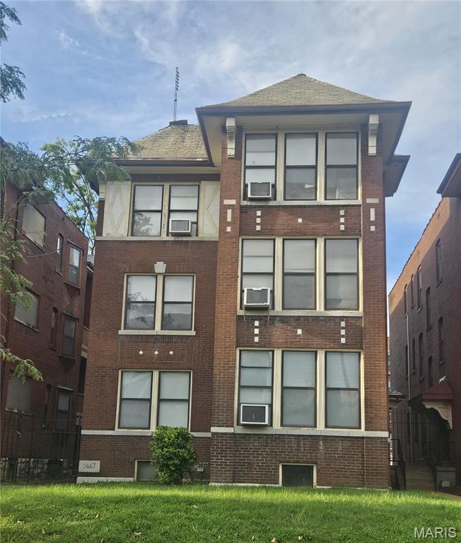 Photo of 5667 Waterman Boulevard ##1S St Louis MO 63112