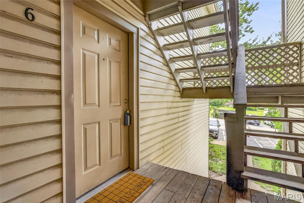 Photo of 1211 Mangrove Lane #6 St Louis MO 63125