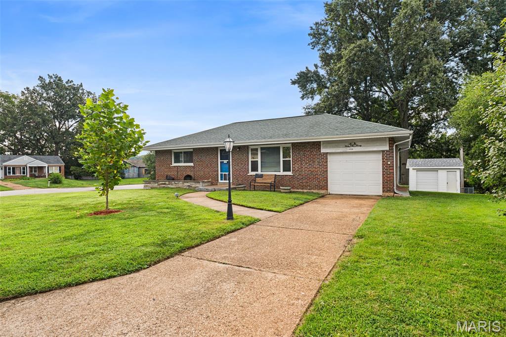 Photo of 9420 High Hill Court Crestwood MO 63126