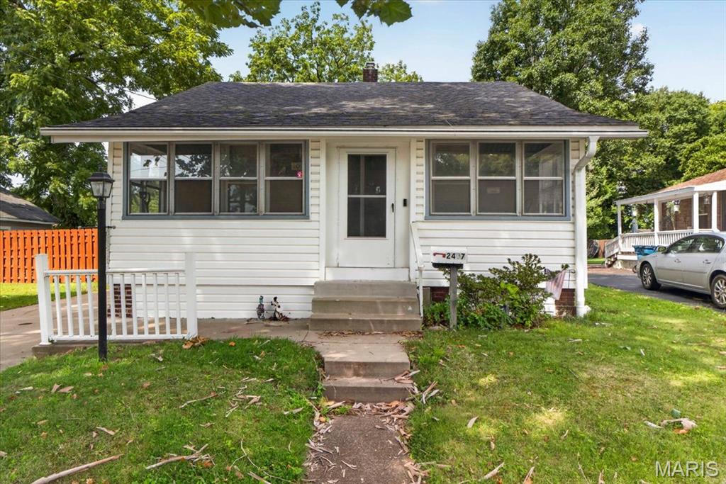 Photo of 2407 Hood Avenue Overland MO 63114