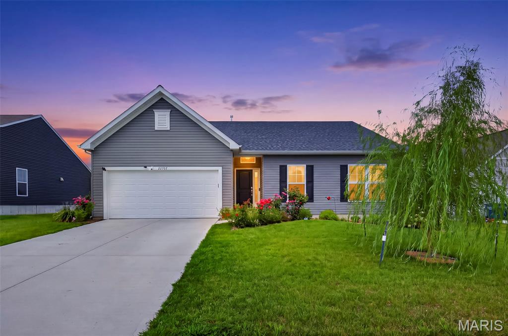 Photo of 22707 Danison Drive Warrenton MO 63383