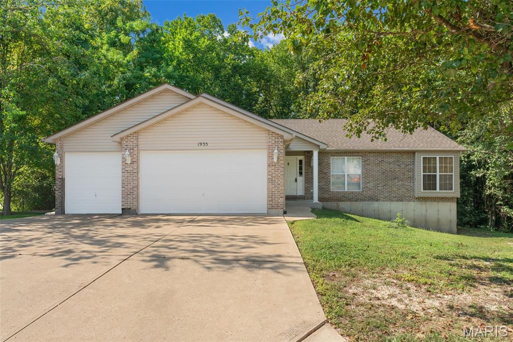 Photo of 1935 Anchorage Drive Festus MO 63028
