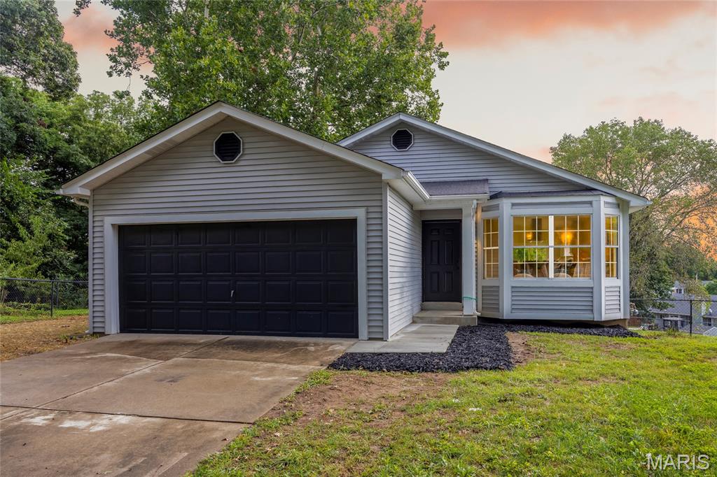 Photo of 842 Whispering Rock Drive O'Fallon MO 63366