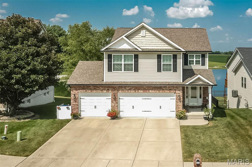 Photo of 1338 Orchard Lakes Circle Belleville IL 62220