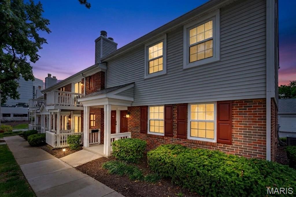 Photo of 8816 Eager Road Brentwood MO 63144