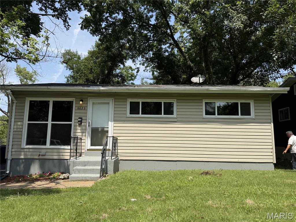 Photo of 8823 Cranberry Lane St Louis MO 63121