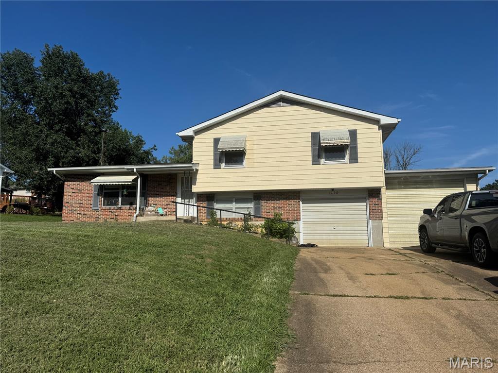 Photo of 1250 Diane Street St Clair MO 63077