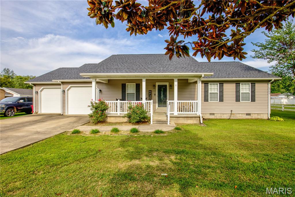 Photo of 355 Margaret Dr East Prairie MO 63845