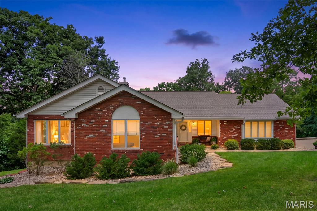 Photo of 29 Greenview Drive Defiance MO 63341