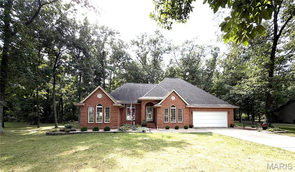 Photo of 6437 Timber Lane Drive Mascoutah IL 62258