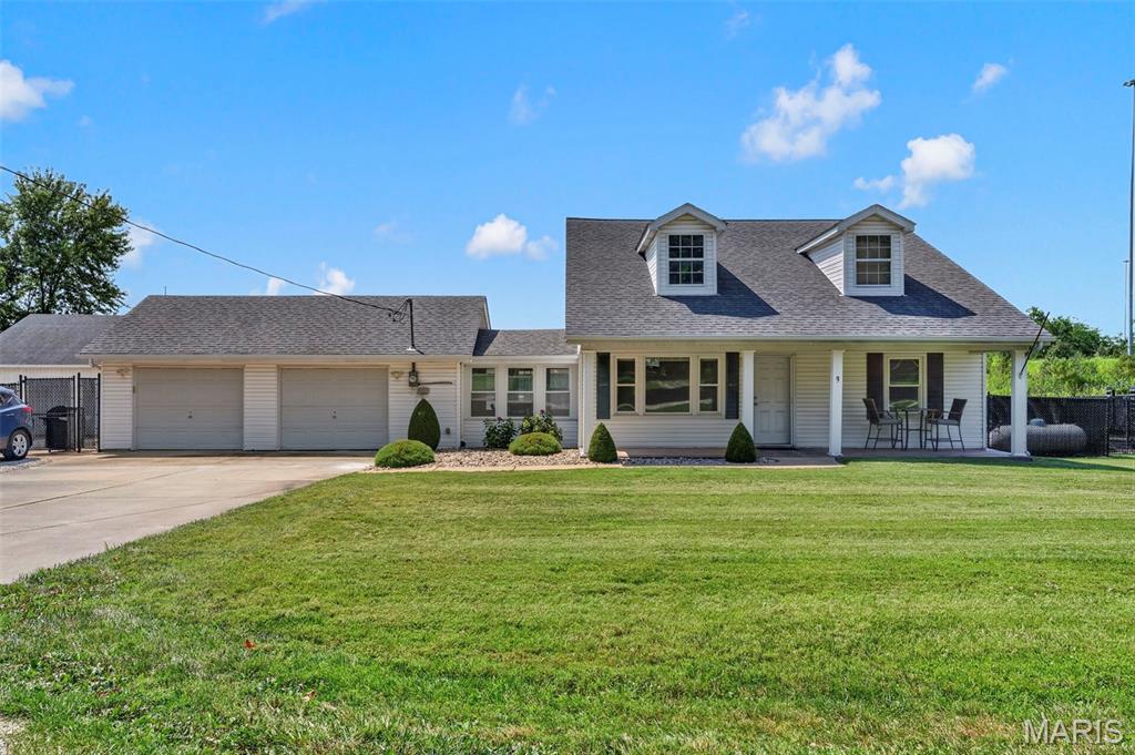 Photo of 9 Mingo Lane Lake St Louis MO 63367