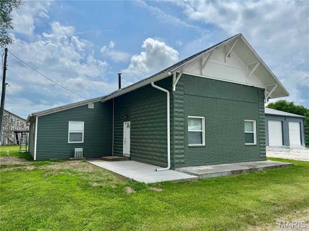 Photo of 6855 County Road 308 #6851 Taylor MO 63471
