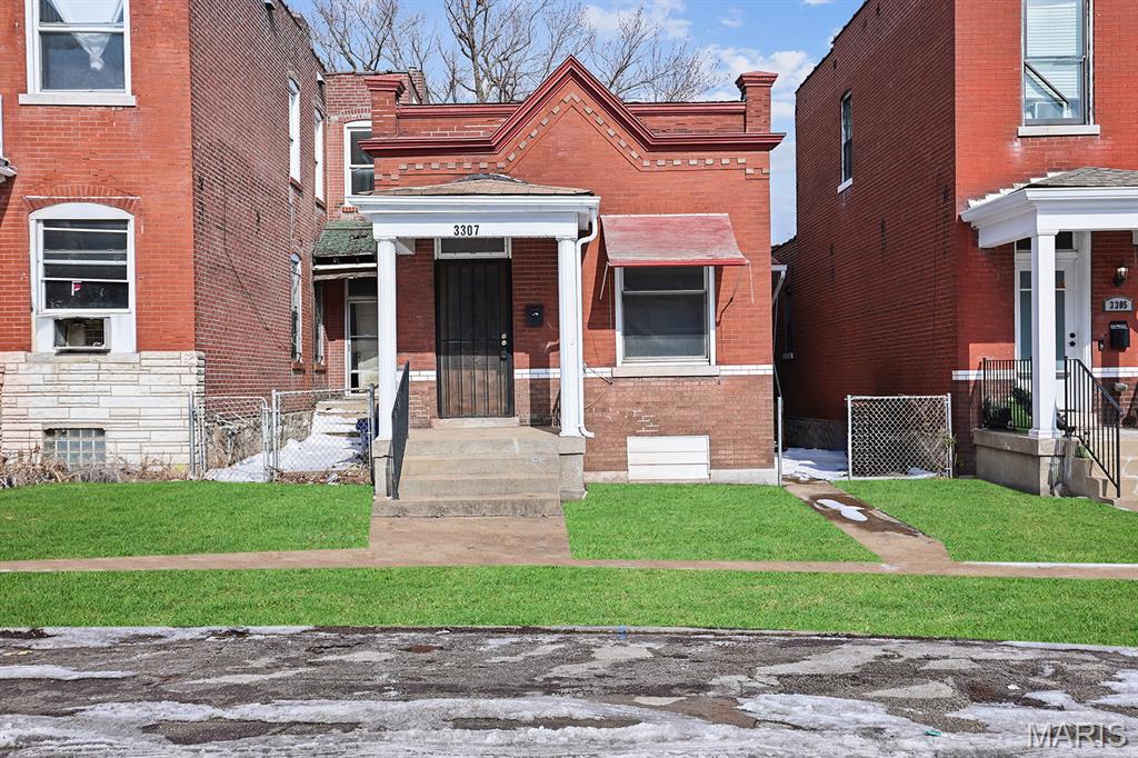 Photo of 3307 Winnebago Street St Louis MO 63118