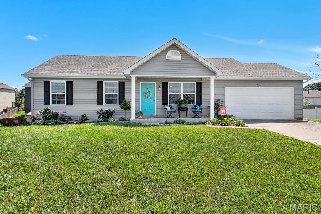 Photo of 91 Swaying Pine Lane Winfield MO 63389