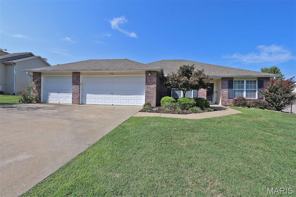 Photo of 3928 Granite Drive Cape Girardeau MO 63701