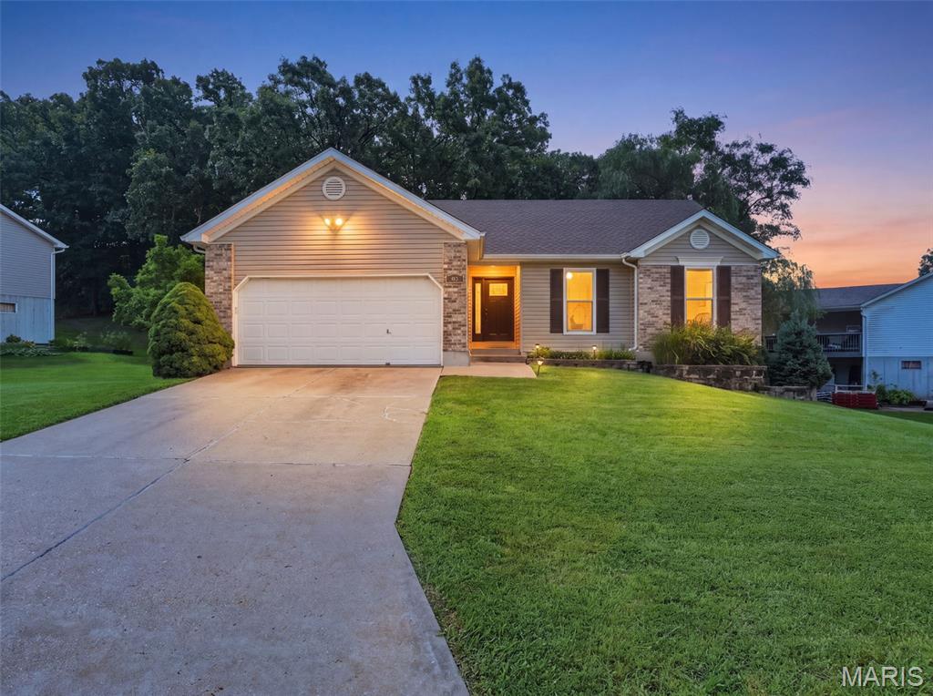 Photo of 65 Adventura Drive Festus MO 63028