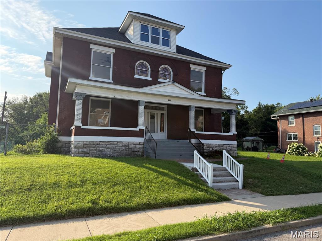 Photo of 570 Washington Place East St Louis IL 62205